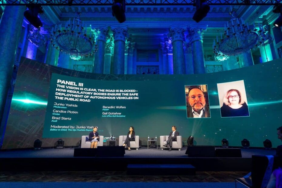 U.S. Lawyers Perpetuate Regulation Myths at The Autonomous