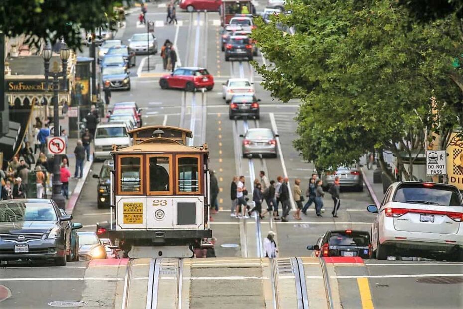 Trolley in traffic