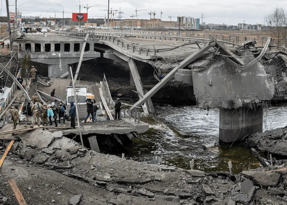 land mines in Ukraine artificial ignorance and AI Putin