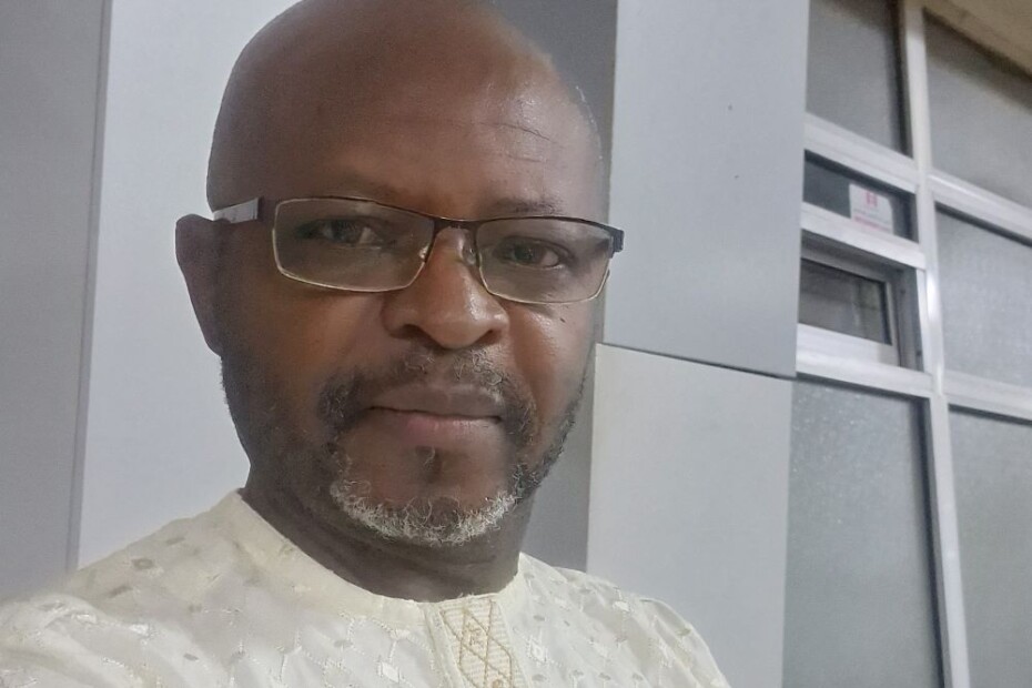 Bolaji Ojo stranded at the airport in Lagos at 3:00AM on Monday.
