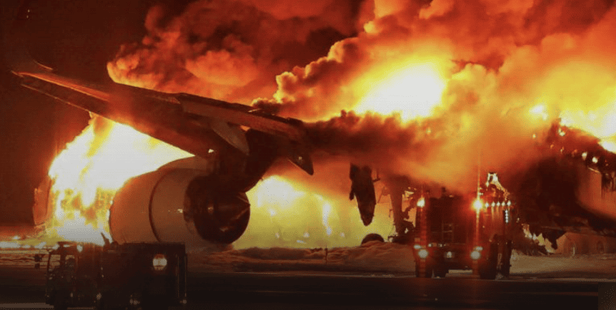 JAL crash safety