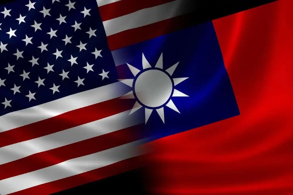 taiwan_US flags | TechSplicit Can TSMC Turn Arizona into Taiwan?