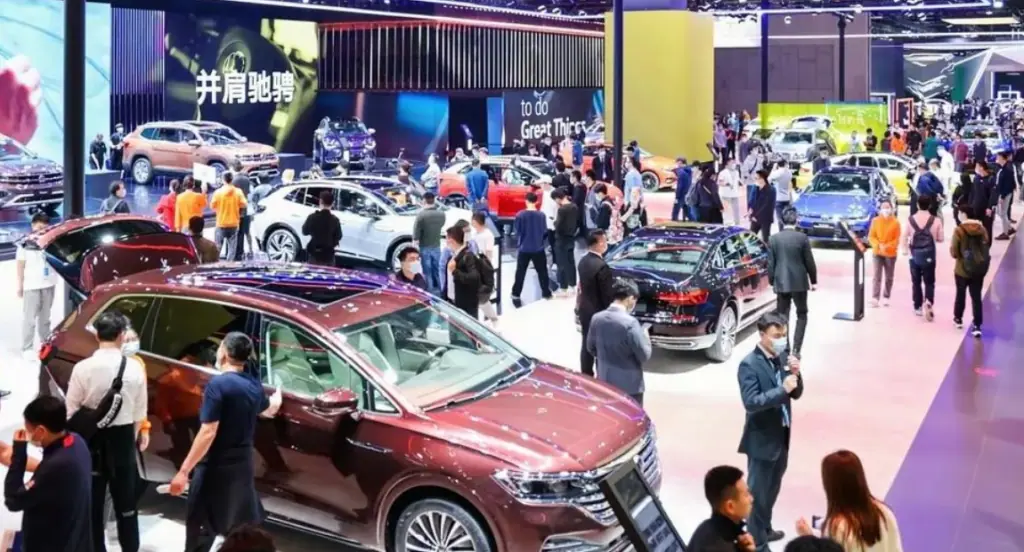 Intel Chasing China with Chiplets