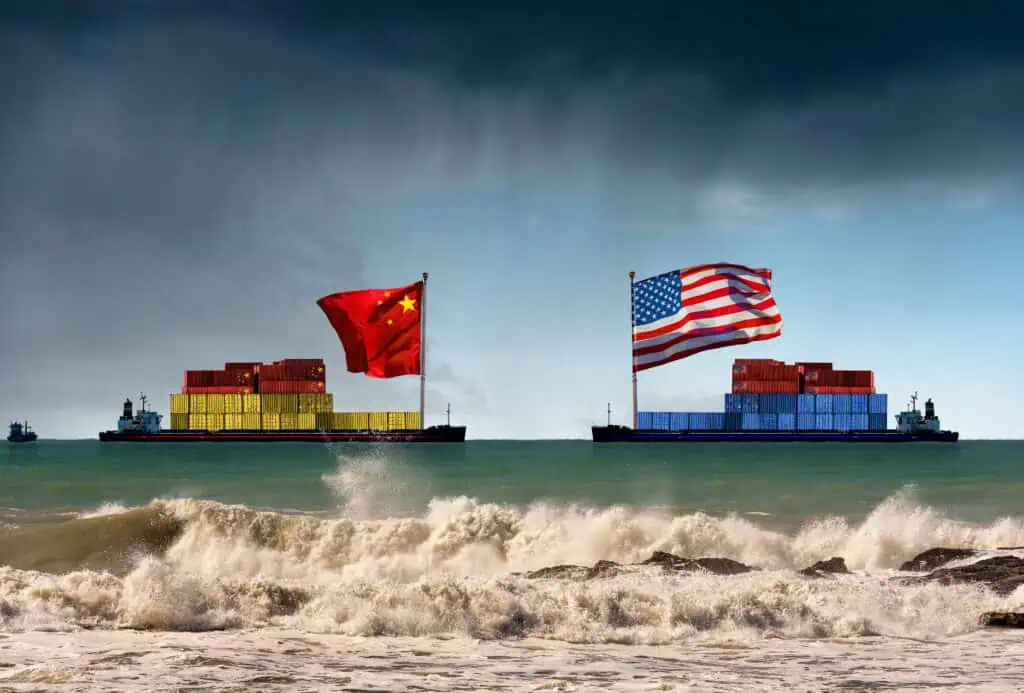 USA and China Trade War | TechSplicit US-China Tariff War: Prepare for a Wild Ride